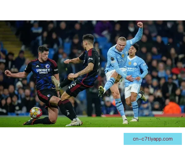 曼城提前赴挪威适应人工草地 曼城提前赴挪威适应人工草地